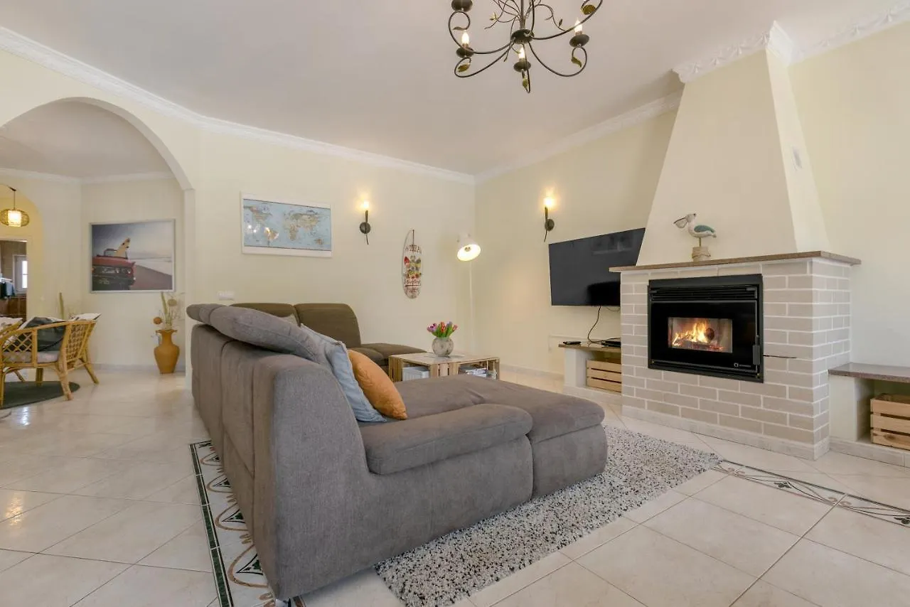 Casa Naboo - Sunny Holiday Home With Pool Aljezur Portugal