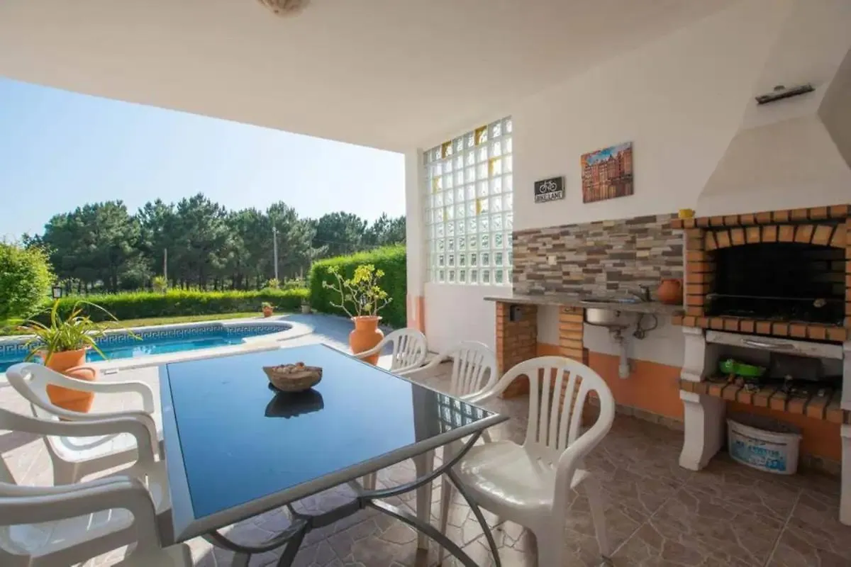 Casa Naboo - Sunny Holiday Home With Pool Aljezur
