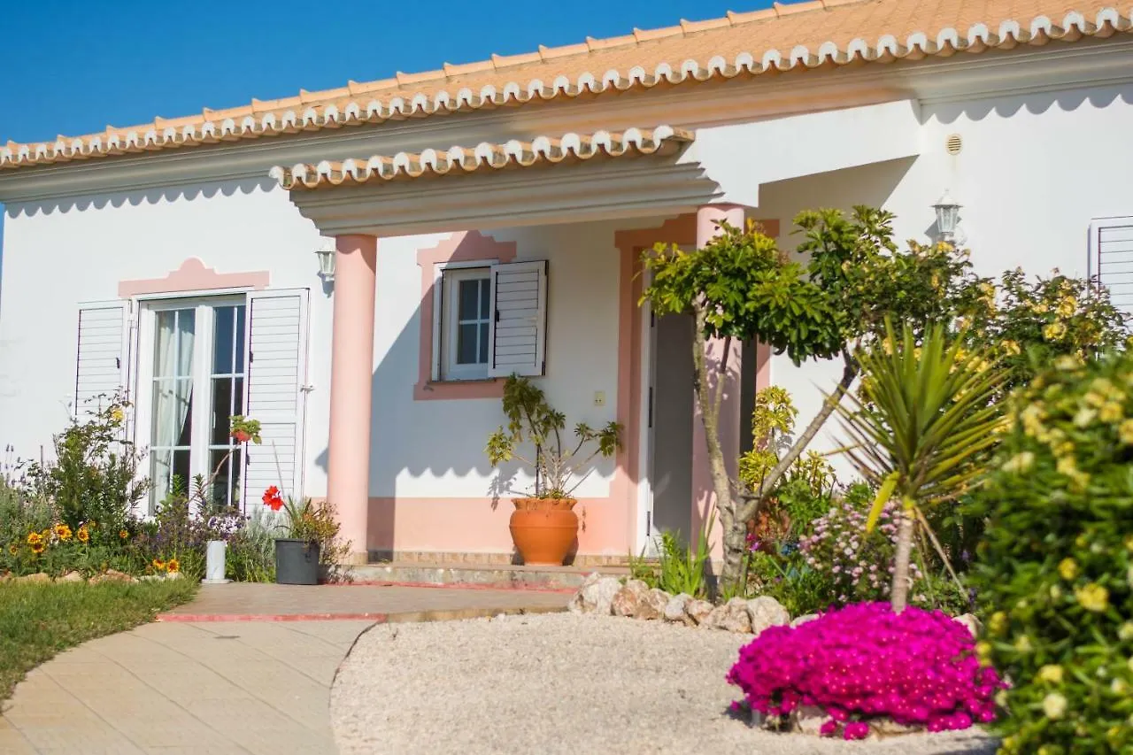 Casa Naboo - Sunny Holiday Home With Pool Aljezur
