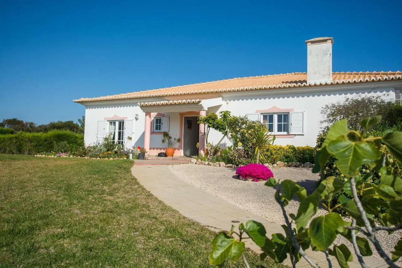 Villa Casa Naboo - Sunny Holiday Home With Pool Aljezur