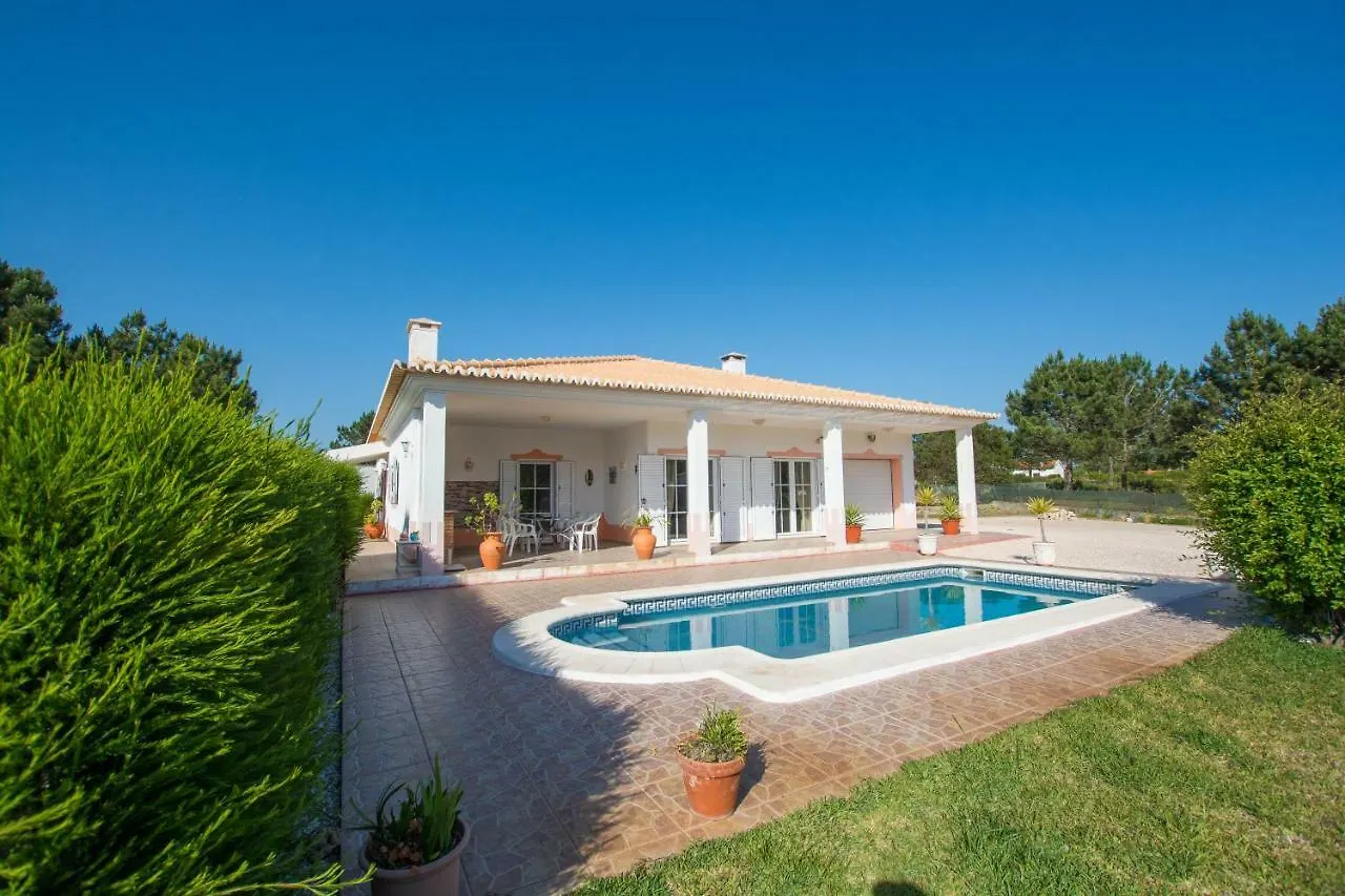 Casa Naboo - Sunny Holiday Home With Pool Aljezur Portugal